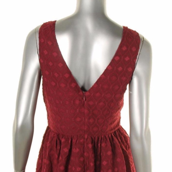 💃Price Drop💃Red Jacquard Fit & Flare Dress - Picture 5 of 6